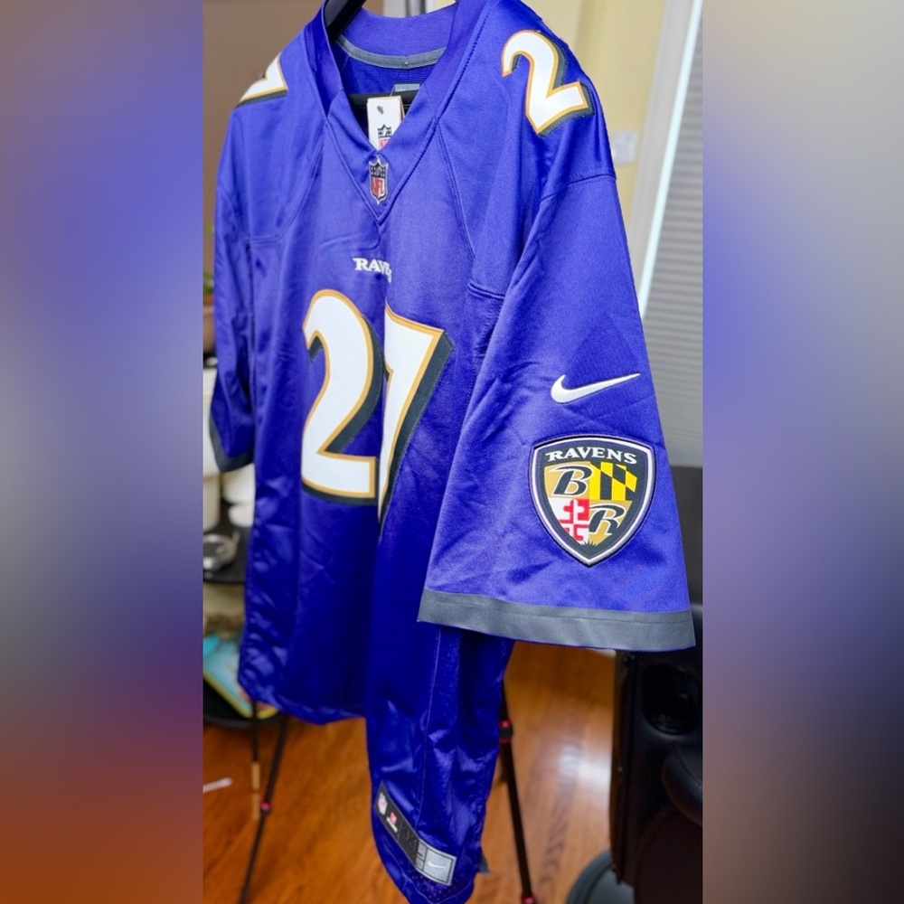Gorgeous Authentic NFL BALTIMORE
RAVENS jersey!!!